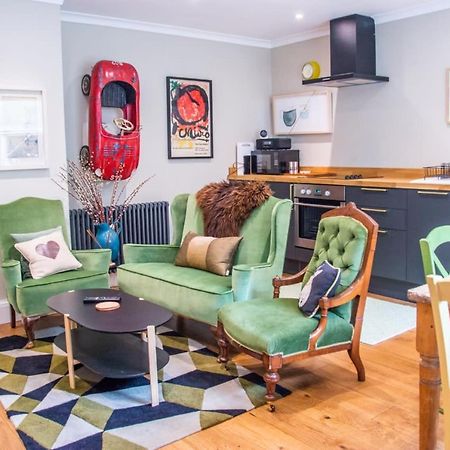 Unique 2 Bed In The Heart Of Bath With Parking Apartment Ngoại thất bức ảnh