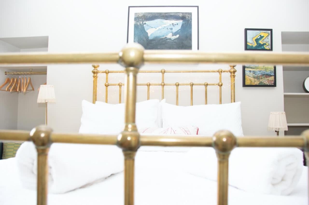 Unique 2 Bed In The Heart Of Bath With Parking Apartment Ngoại thất bức ảnh