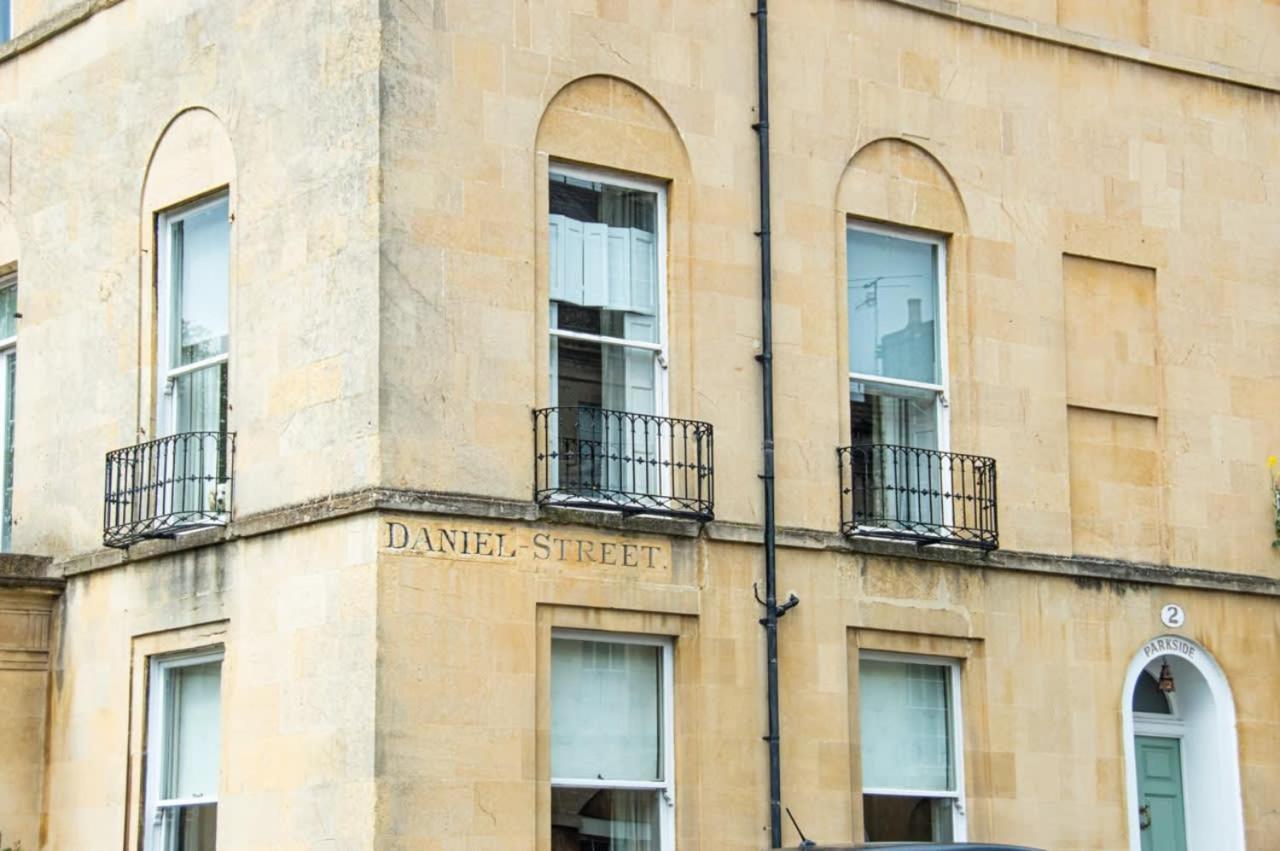 Unique 2 Bed In The Heart Of Bath With Parking Apartment Ngoại thất bức ảnh